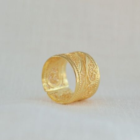Alternative view of Anime Mea Ring