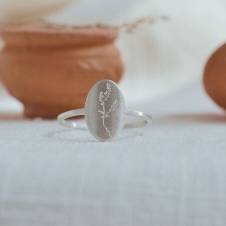 Mai Ring "lilly of the valey"